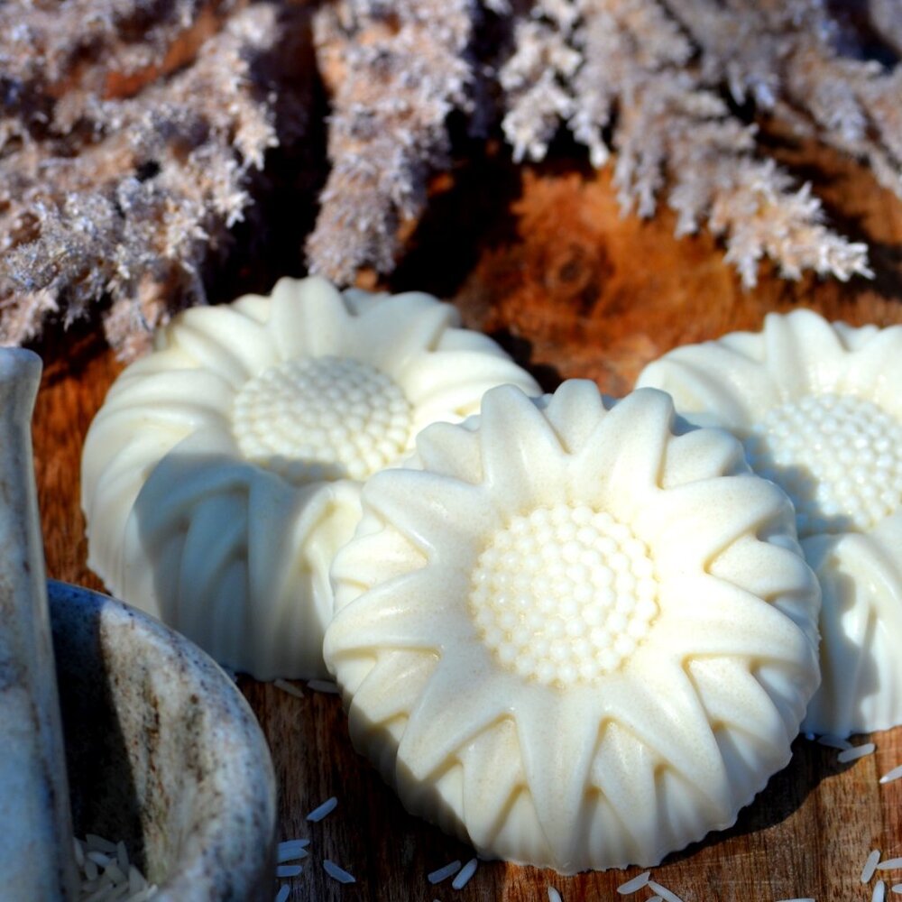 Natural Rise Soap - Picture 3 of 3